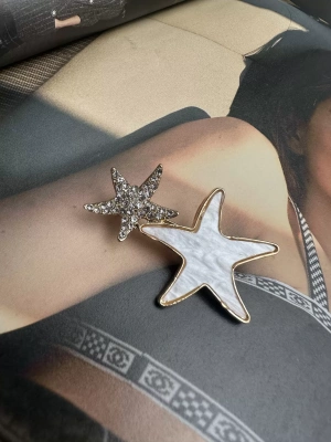 Yıldız Broş