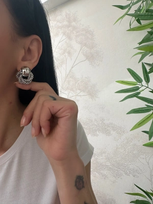 Sarmal Tasarım Küpe 1