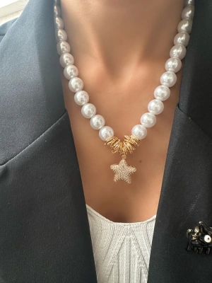 Tasarım İnci Detay Yıldız Kalp Figür Kolye