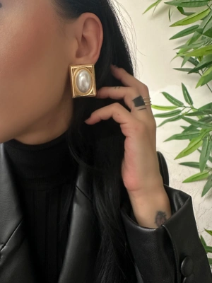 Vintage Kare Tasarım İnci Küpe