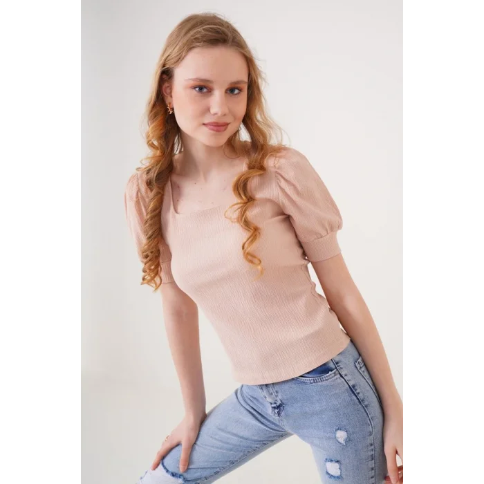 0409 Kare Yaka Örme Bluz - Bisküvi