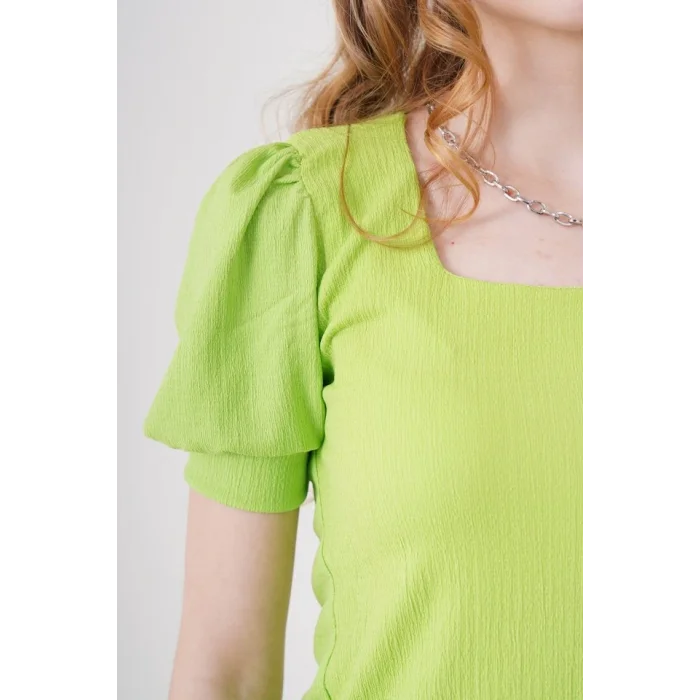 0409 Kare Yaka Örme Bluz - E.Yeşil