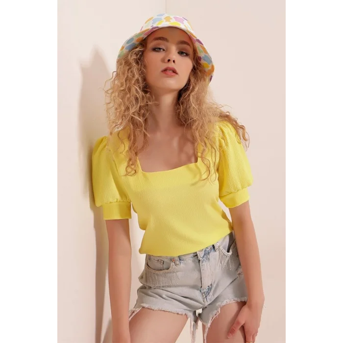 0409 Kare Yaka Örme Bluz - Sarı