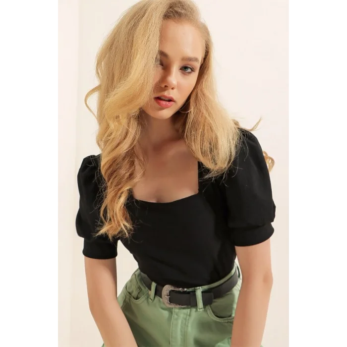 0409 Kare Yaka Örme Bluz - Siyah