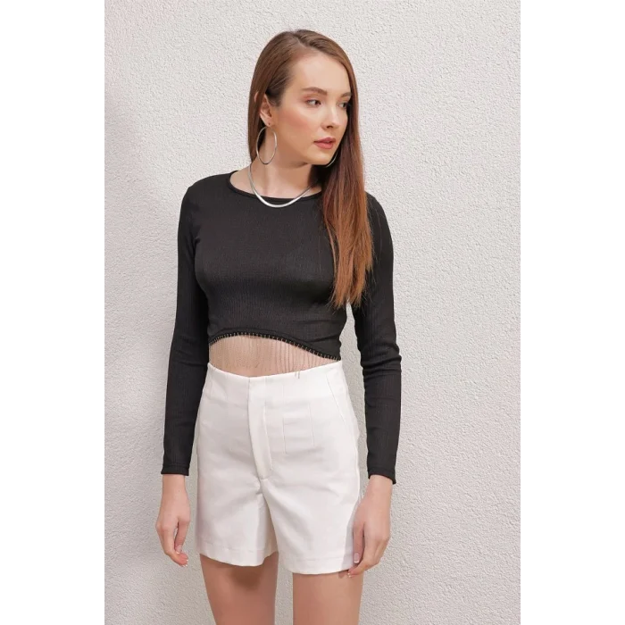 0444 Crop Zincirli Bluz - D. Siyah