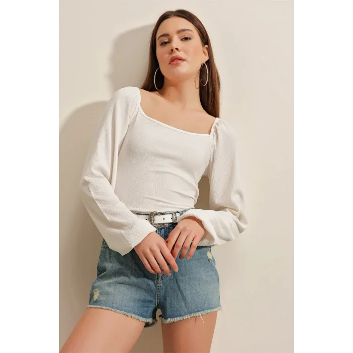 0465 Balon Kollu Örme Bluz - Beyaz