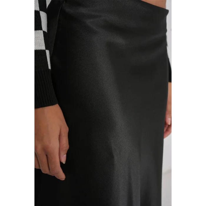 15806 Saten Etek - Siyah