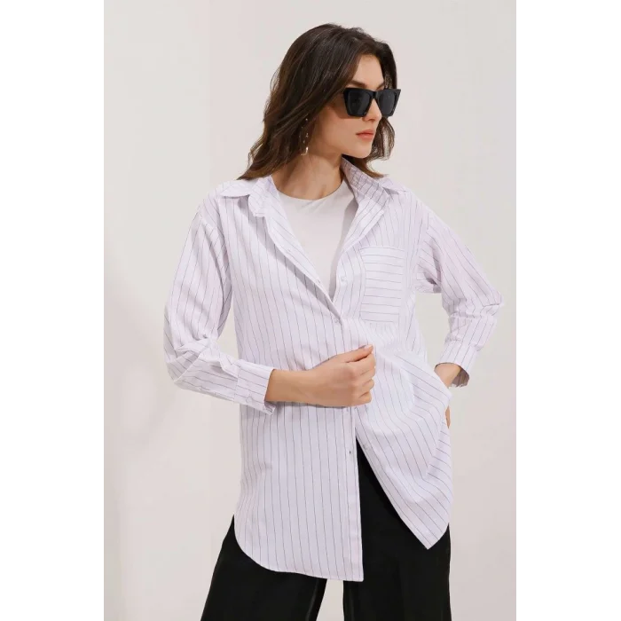 20217 Cep Detaylı Çizgili Oversize Gömlek - Beyaz