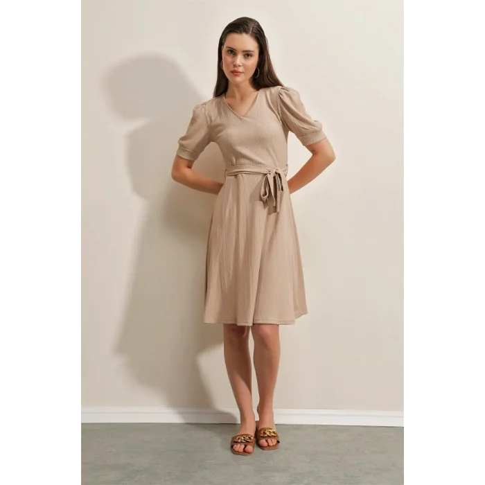 2370 Kuşaklı Örme Elbise - Bej