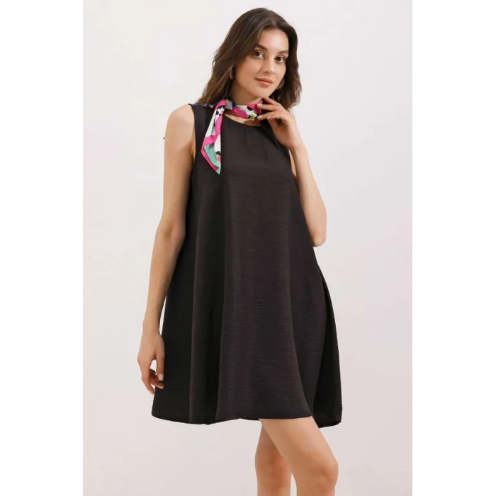 2444 Detaylı Mini Keten Elbise - Siyah