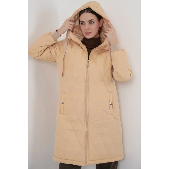 5138 Kapitone Uzun Şişme Mont - Bej