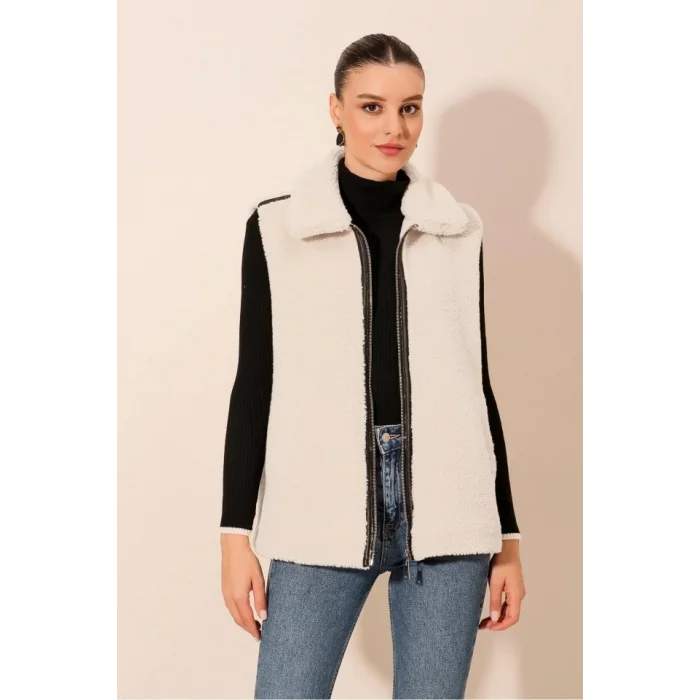 6793 Peluş Yelek - Beyaz