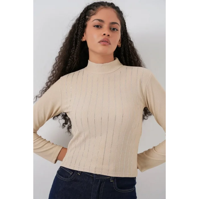 922 Taşlı Body - Bisküvi