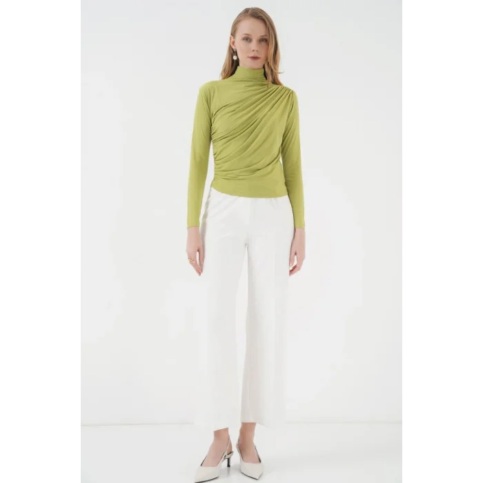 925 Büzgü Detaylı Sandy Bluz - E.Yeşil