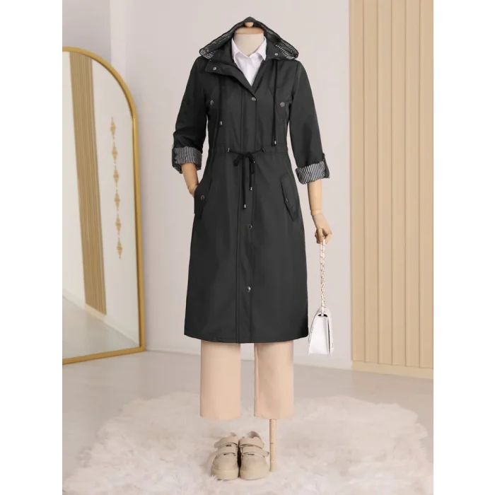 Astarı Çizgili Trençkot    -Siyah