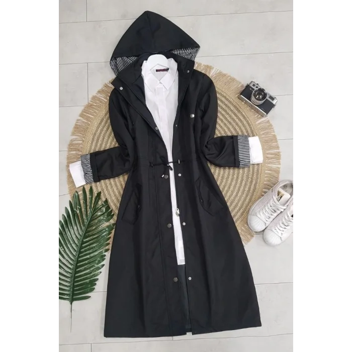 Astarı Çizgili Trençkot    -Siyah