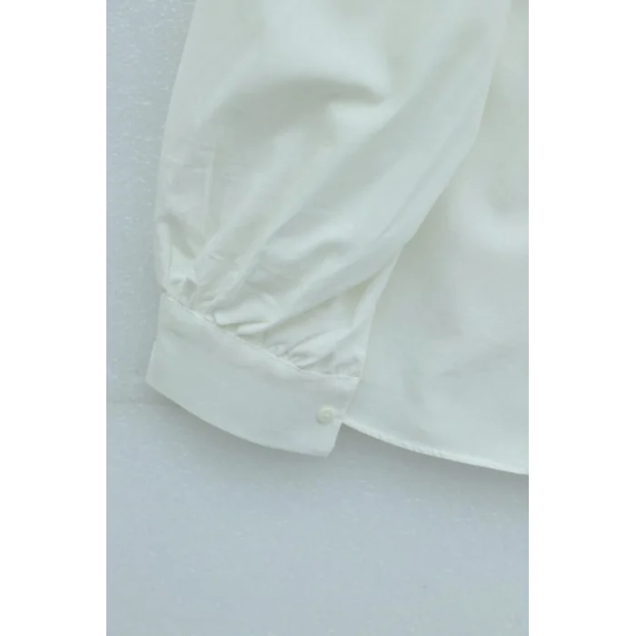 Bebe Yaka Dantel Detaylı Düğmeli Poplin Gömlek  -Ekru