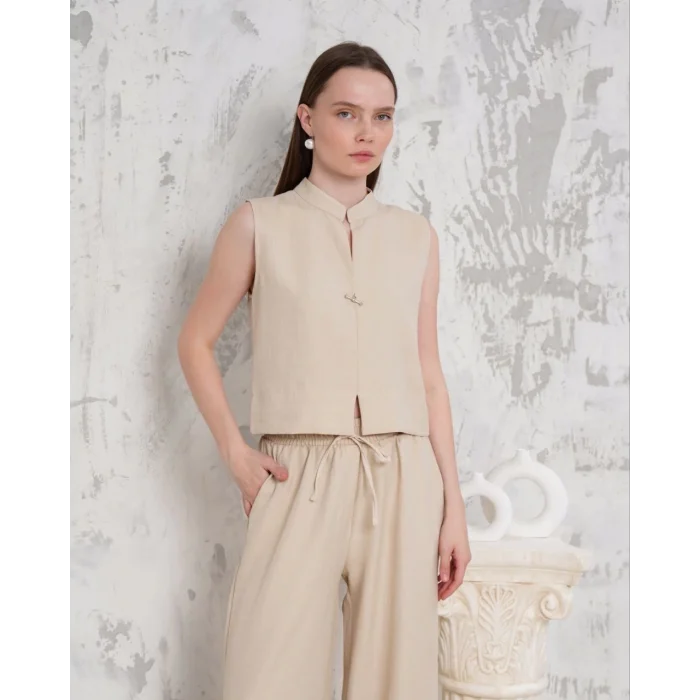 Broşlu yelek pantolon takım bej s255821