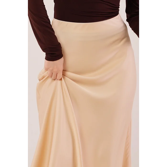 Çan Kesim Midi Krem Saten Etek