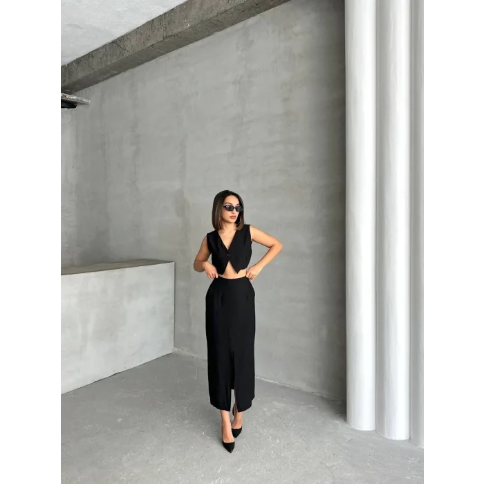 Çilek takım etek yelek