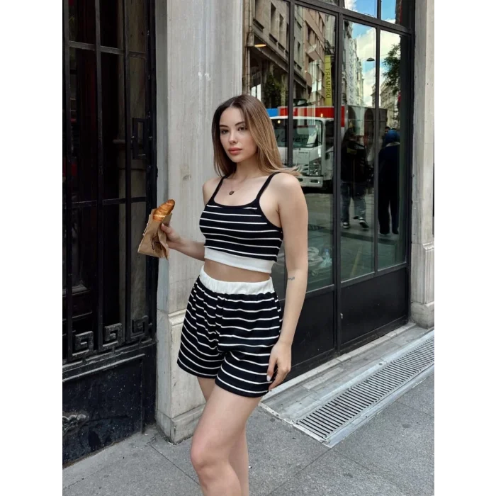 Çizgili şortlu takım siyah s3978