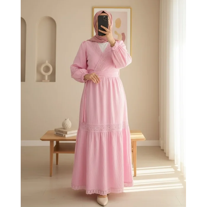 Dantel Detaylı Bağlamalı Kolu Lastikli Kraş Etekli Takım  -Pembe