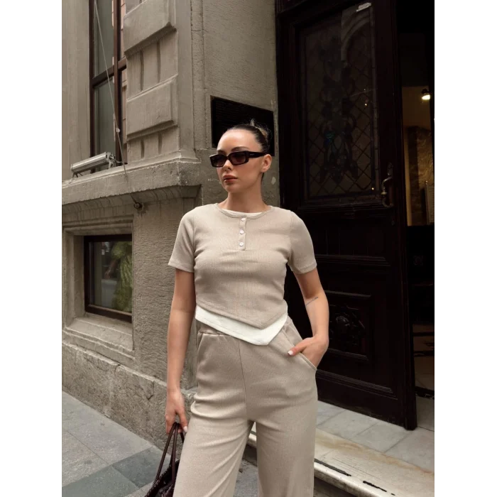 Düğme yakalı bej alt üst takım s3943