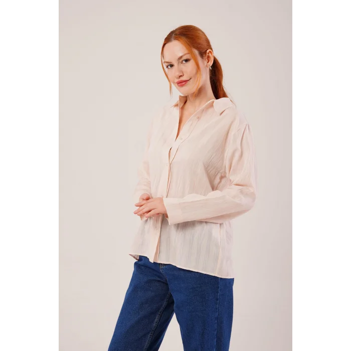 Düğmeli Ve Çizgi Detaylı Krem Gömlek