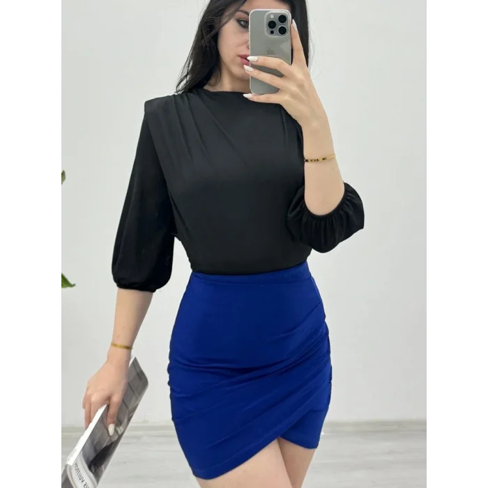 İçi Tulumlu Omuzdan Büzgülü Vatkalı Sendy Bluz -Siyah