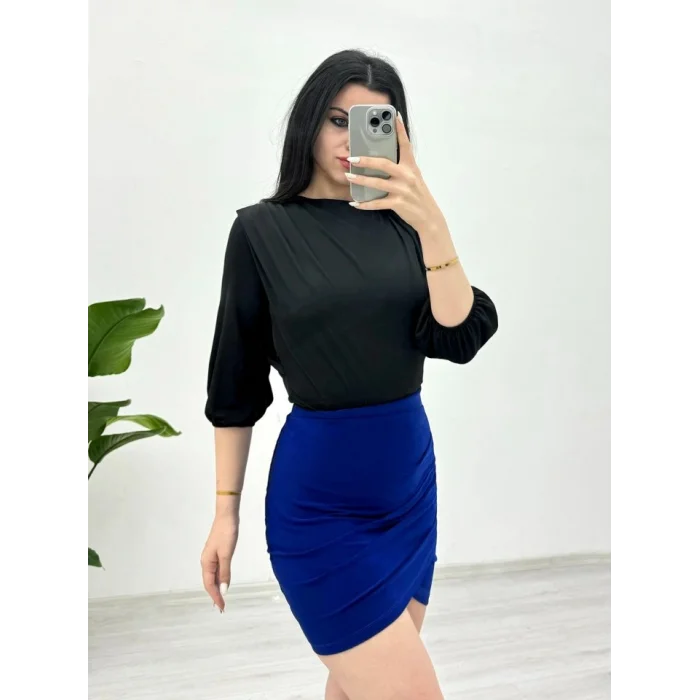 İçi Tulumlu Omuzdan Büzgülü Vatkalı Sendy Bluz -Siyah