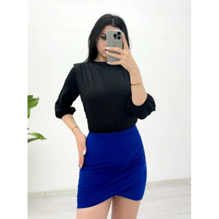 İçi Tulumlu Omuzdan Büzgülü Vatkalı Sendy Bluz -Siyah