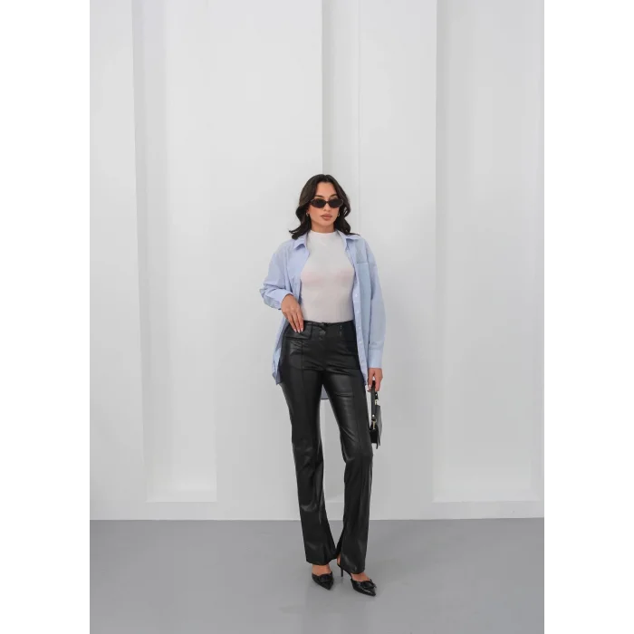 İspanyol yırtmaçlı paça deri pantolon siyah hn