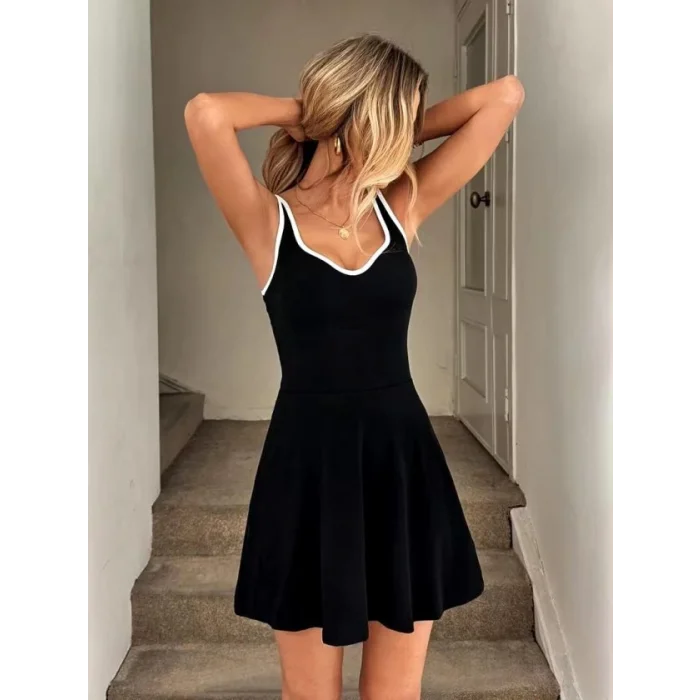 Kadın Askılı Kalp Yakalı şerit Detaylı Dalgıç Kısa Elbise