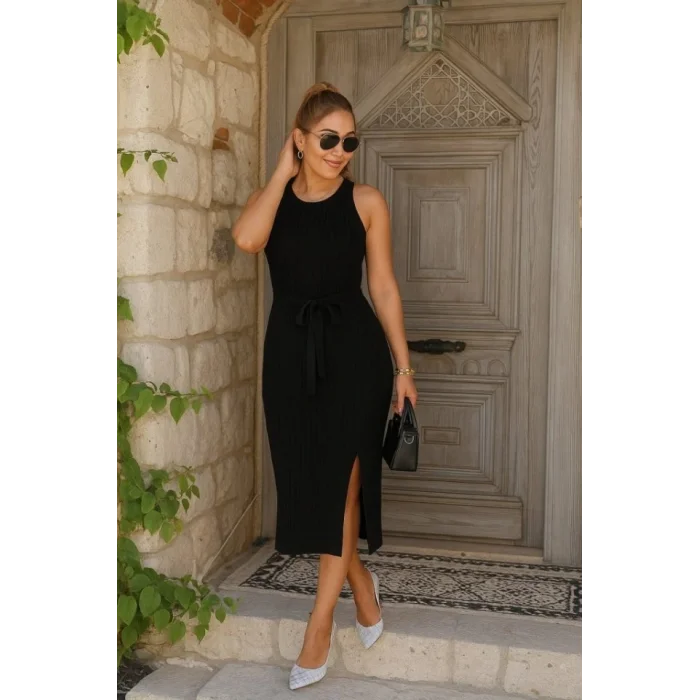 Kadın Askılı Omuzlardan Açık Belden Kuşaklı Yandan Yırtmaçlı Triko Elbise