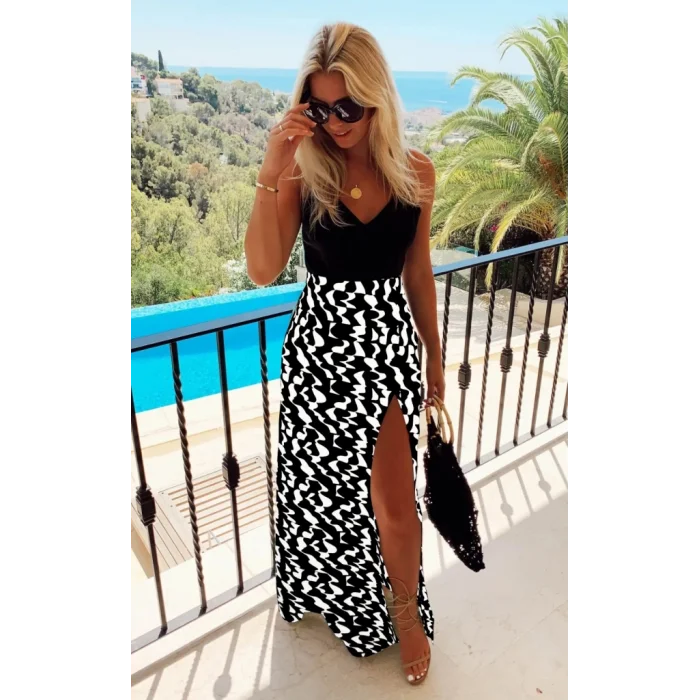 Kadın Askılı V Yaka Eteği Dijital Baskılı Dalmaçya Desen Yırtmaçlı Mikro Kumaş Elbise