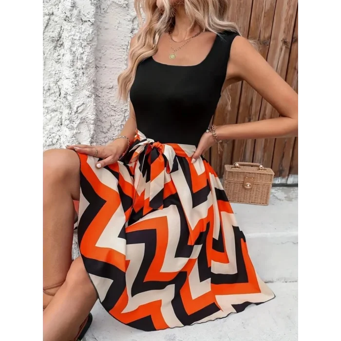 Kadın Askılı Yuvarlak Yakalı Belden Kuşaklı Zikzak Desenli Süprem Elbise