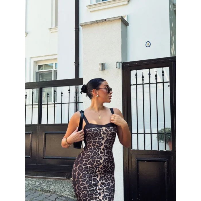 Kadın Dalgıç Kumaş Dijital Leopar Baskılı Midi Boy Elbise