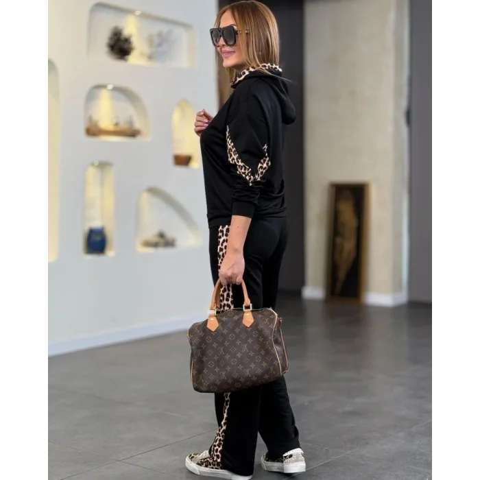 Kadın Kapüşonlu Leopar Detay Sweat Ve Yüksek Bel Yanları Leopar şeritli Bol Paça Pantolon Ikili Takım