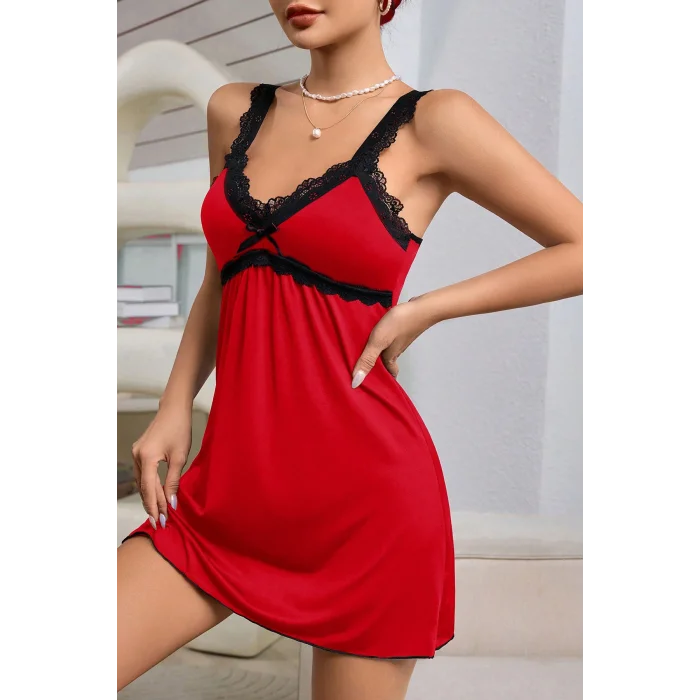 Kadın Kırmızı Dantel Asıkılı Fiyonk Detaylı Gecelik Takımı – Modern, Konforlu ve Günlük Kombinlere Uygun