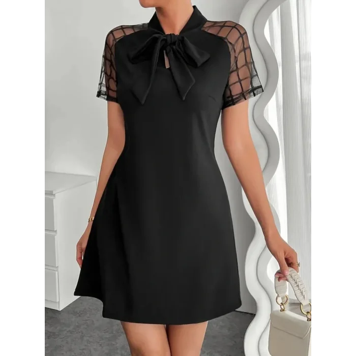 Kadın Kısa Kollu Boyundan Bağlamalı Omuzlarda Tül Detaylı Janjan Krep Elbise