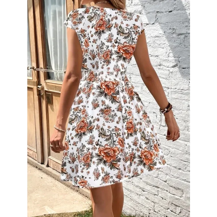 Kadın Kısa Kollu Kruvaze Yakalı çiçekli Desenli Süprem Elbise