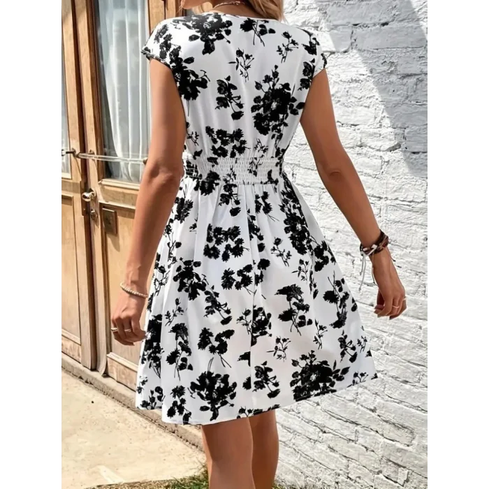 Kadın Kısa Kollu Kruvaze Yakalı çiçekli Desenli Süprem Elbise