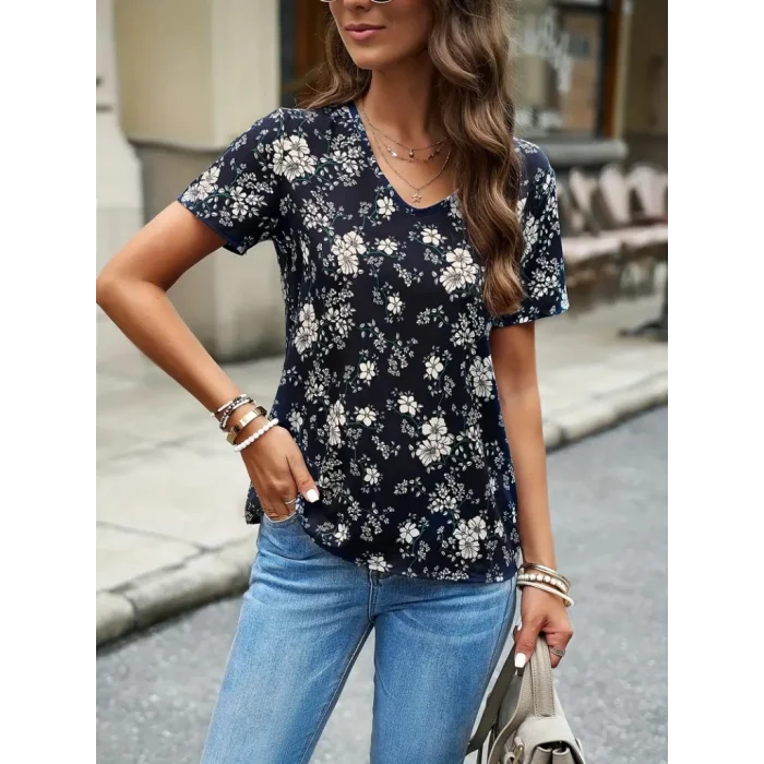 Kadın Kısa Kollu V Yakalı çiçek Baskılı Süprem Bluz