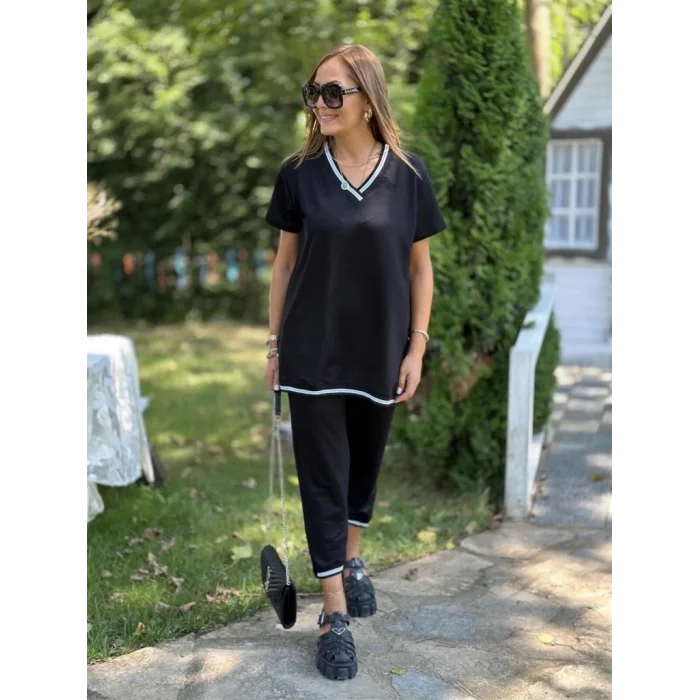Kadın Kısa Kollu V Yakalı Iki Iplik Bluz Ve Pantolon Ikili Takım