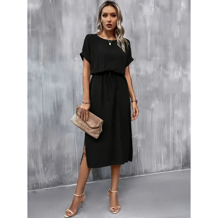 Kadın Kısa Kollu Yakası Açık Belden Bağlamalı Yırtmaçlı Viskon Elbise