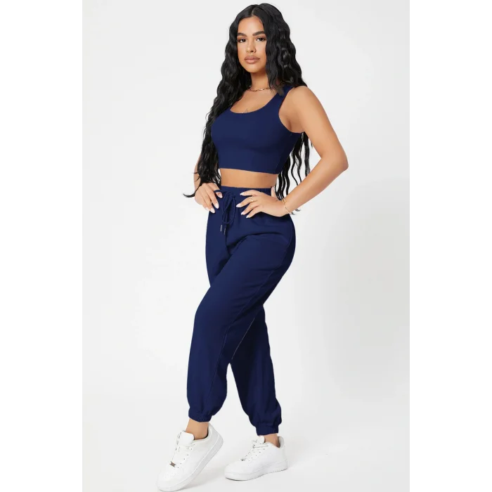 Kadın Lacivert Kaşkorse Cepli Jogger Eşofman Altı ve Crop Top Bluz – Şık, Rahat ve Kolay Kombinlenebilir