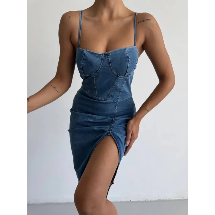 Kadın Omuz Askılı Derin Bacak Dekoltesi Ve Büzgü Detay Kot Elbise