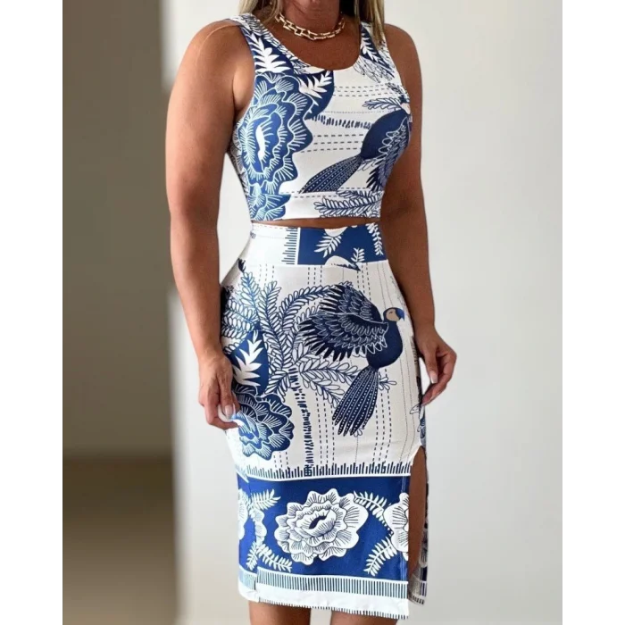 Kadın Sıfır Kollu Yuvarlak Yaka çiçekli Desenli Süprem Crop Ve Yırtmaçlı Etek Ikili Takım