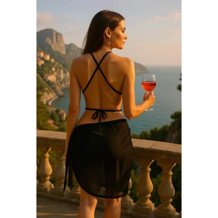 Kadın Siyah Çapraz Bağlamalı Crop ve Pareo 2li Set – Modern ve Şık Tasarım