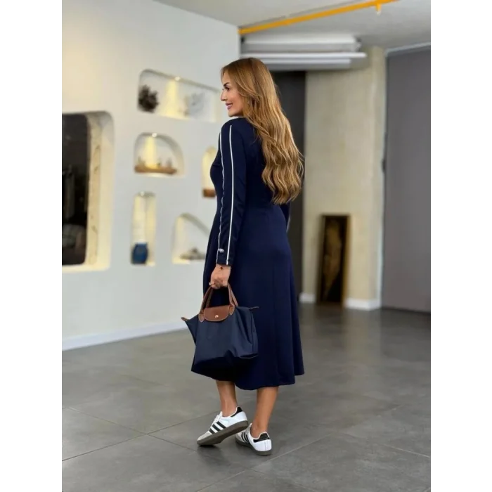 Kadın Uzun Kollu Bisiklet Yaka Midi Modal Elbise